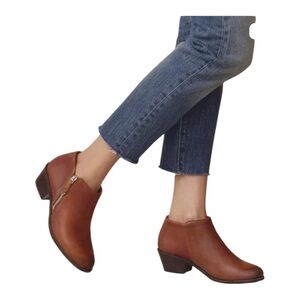 VIONIC Jolene Bootie Leather Mocha  size 10  boho , comfortable